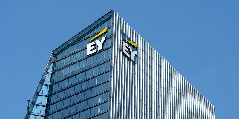 service-client-ey-france-img