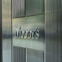 Moody’s met la France sous pression : la note de crédit menacée