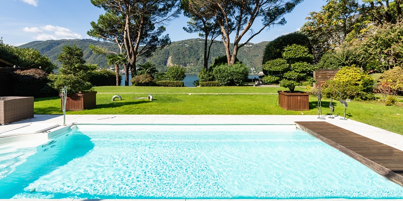 service-client-piscineale-img